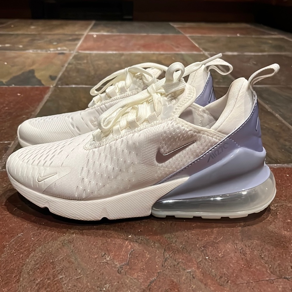 ✨ Nike Air Max 270 ✨